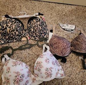 Lot Of Bras 36 C